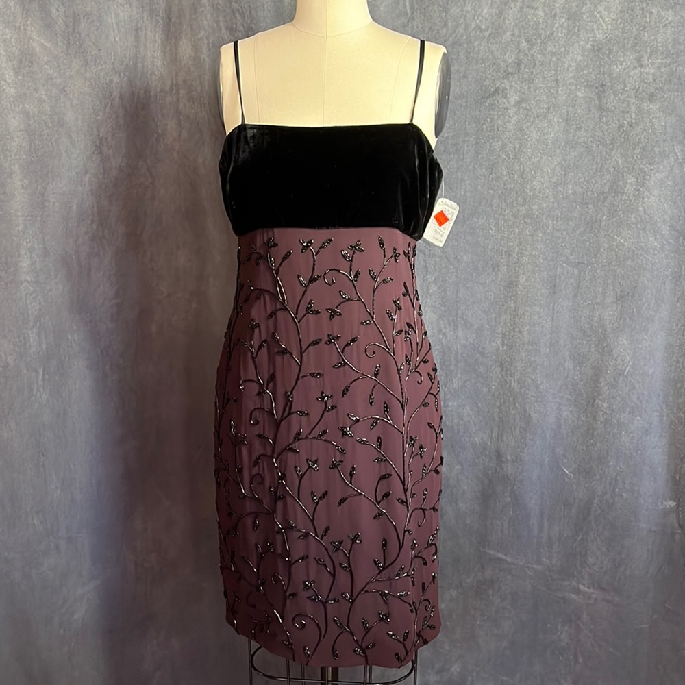 Emanuel Ungaro 6p evening beaded silk and velvet cocktail dress in brown.